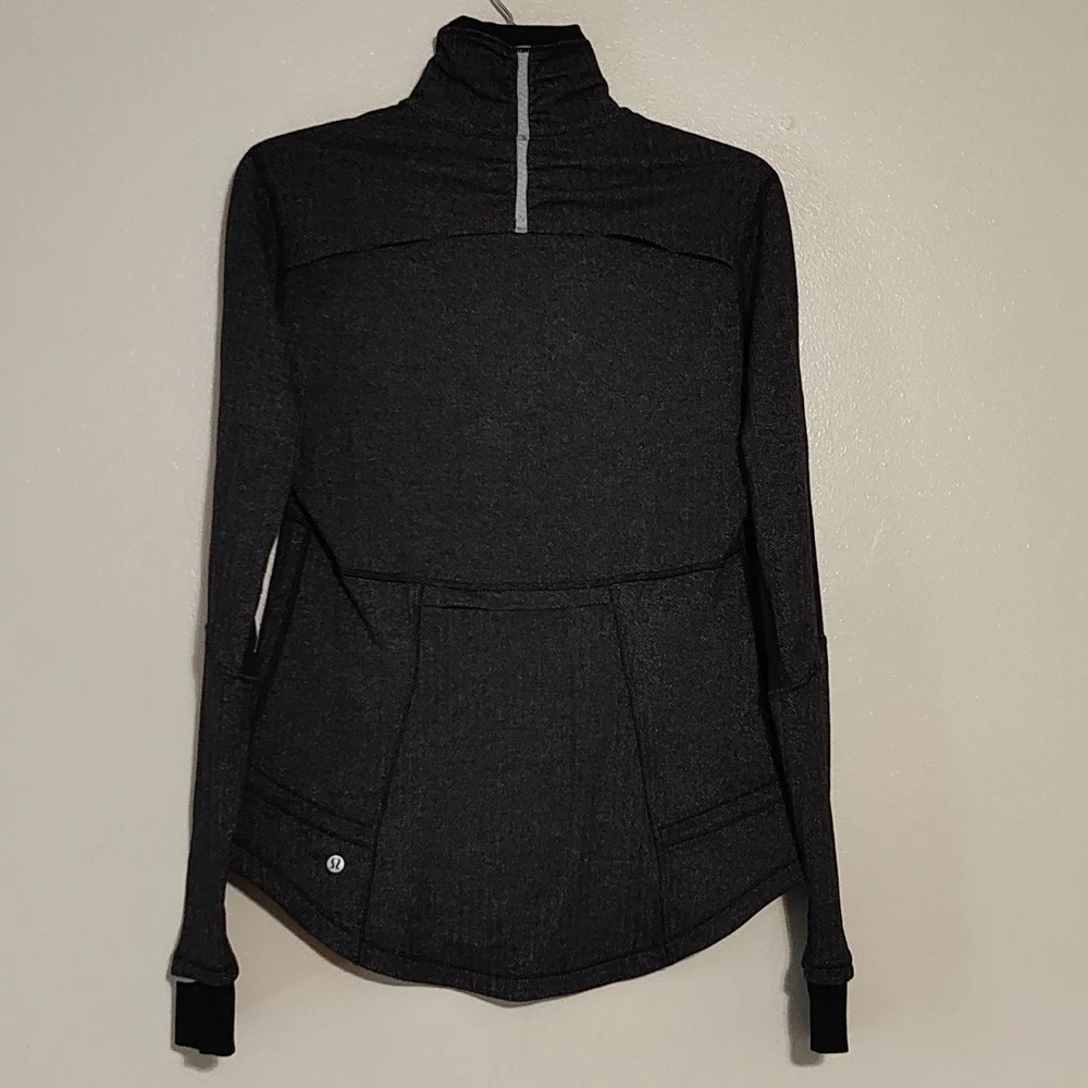 Lululemon Base Runner Half Zip size 10 - Picture 2 of 15